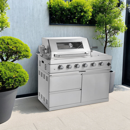 4-Burner Stainless Steel Gas Grill with Granite Countertop
